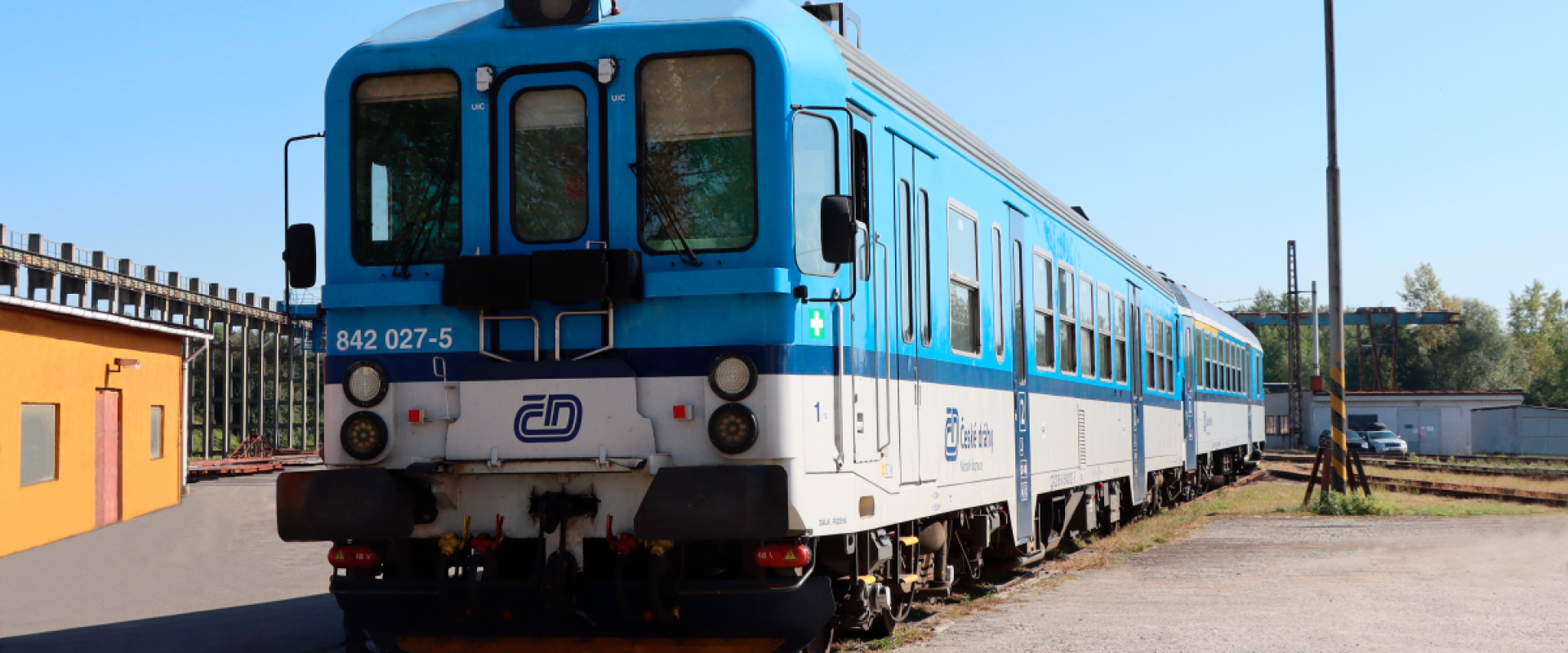 vozidla řady 842 a 80